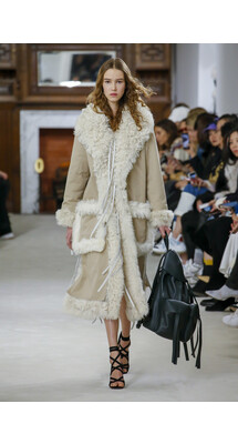 Loewe Fall 2018 Ready-to-Wear , Loewe осень зима 2018 , Fashion show , неделя моды в Париже , PFW , Mainstyles